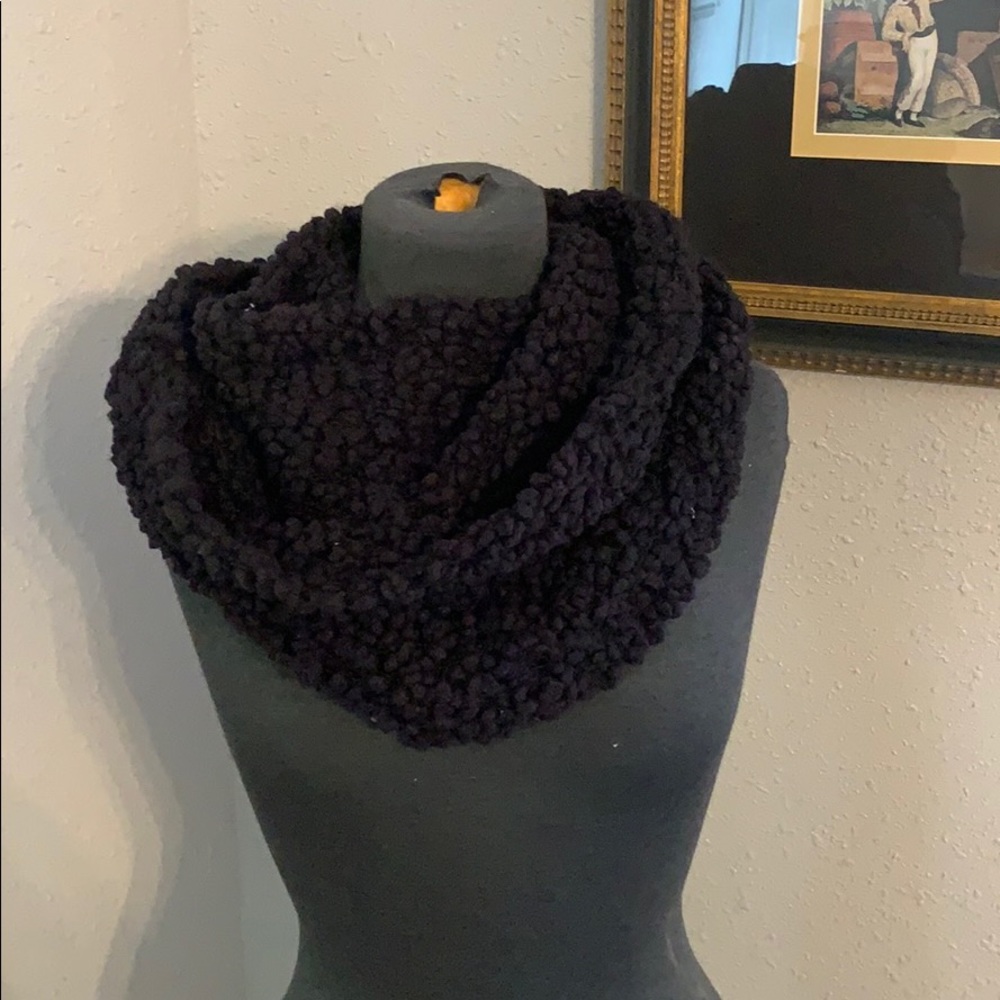 Cejon Infiniti Scarf
